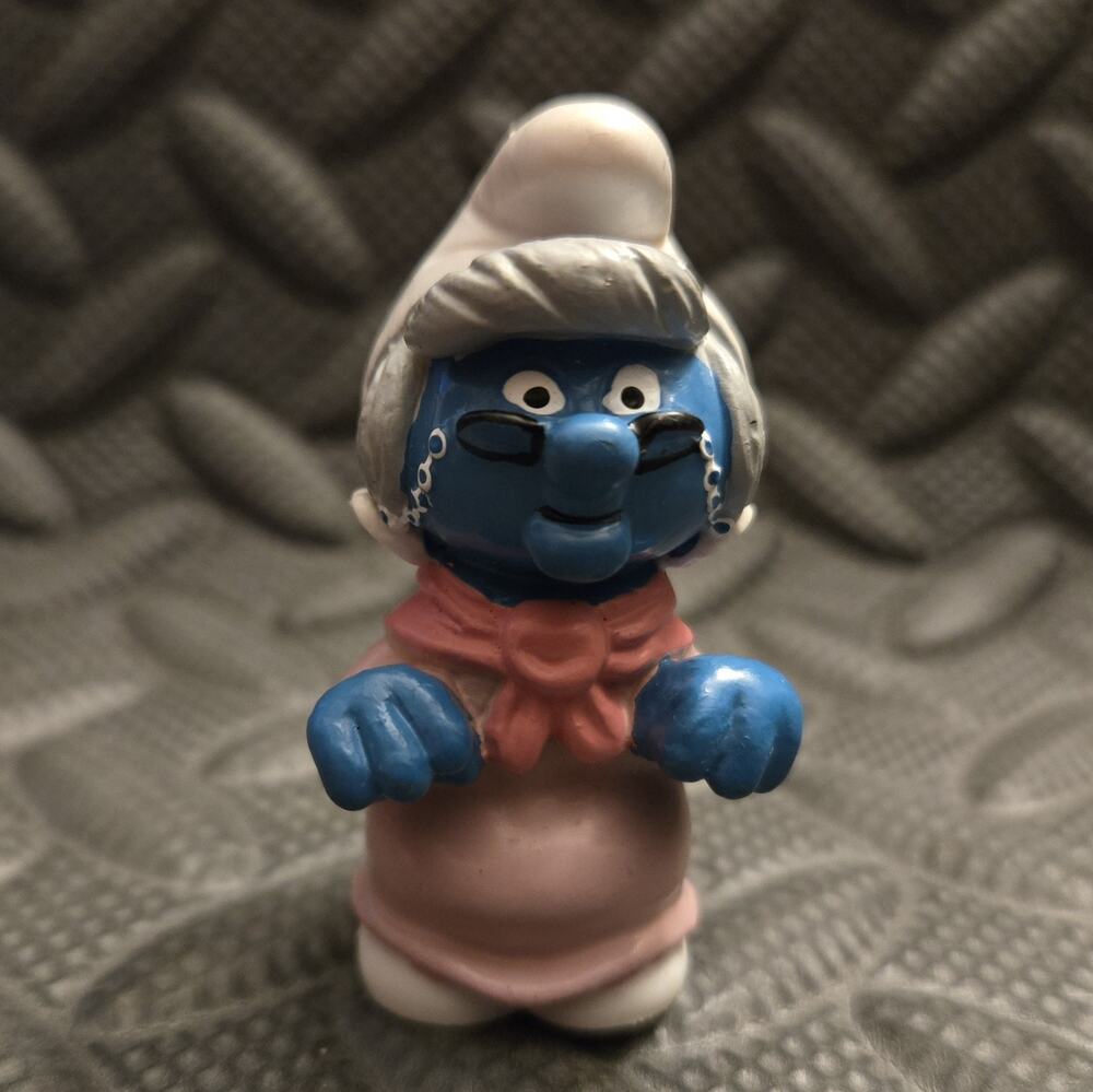 Vintage Schleich Applause Smurfs 20408 Nanny Smurf Grandma PVC Figure